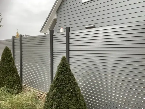 Sichtschutz am Neubau