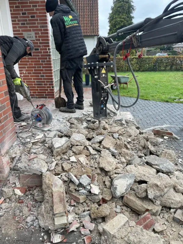 Abbrucharbeiten